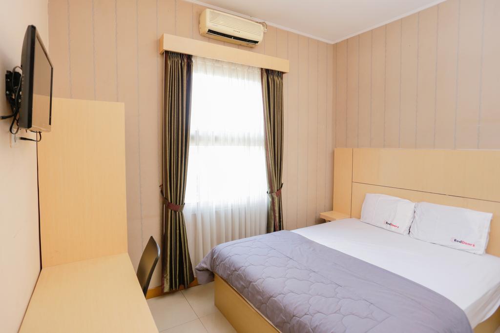 Reddoorz Plus @ Candrawulan Buahbatu 반둥 외부 사진
